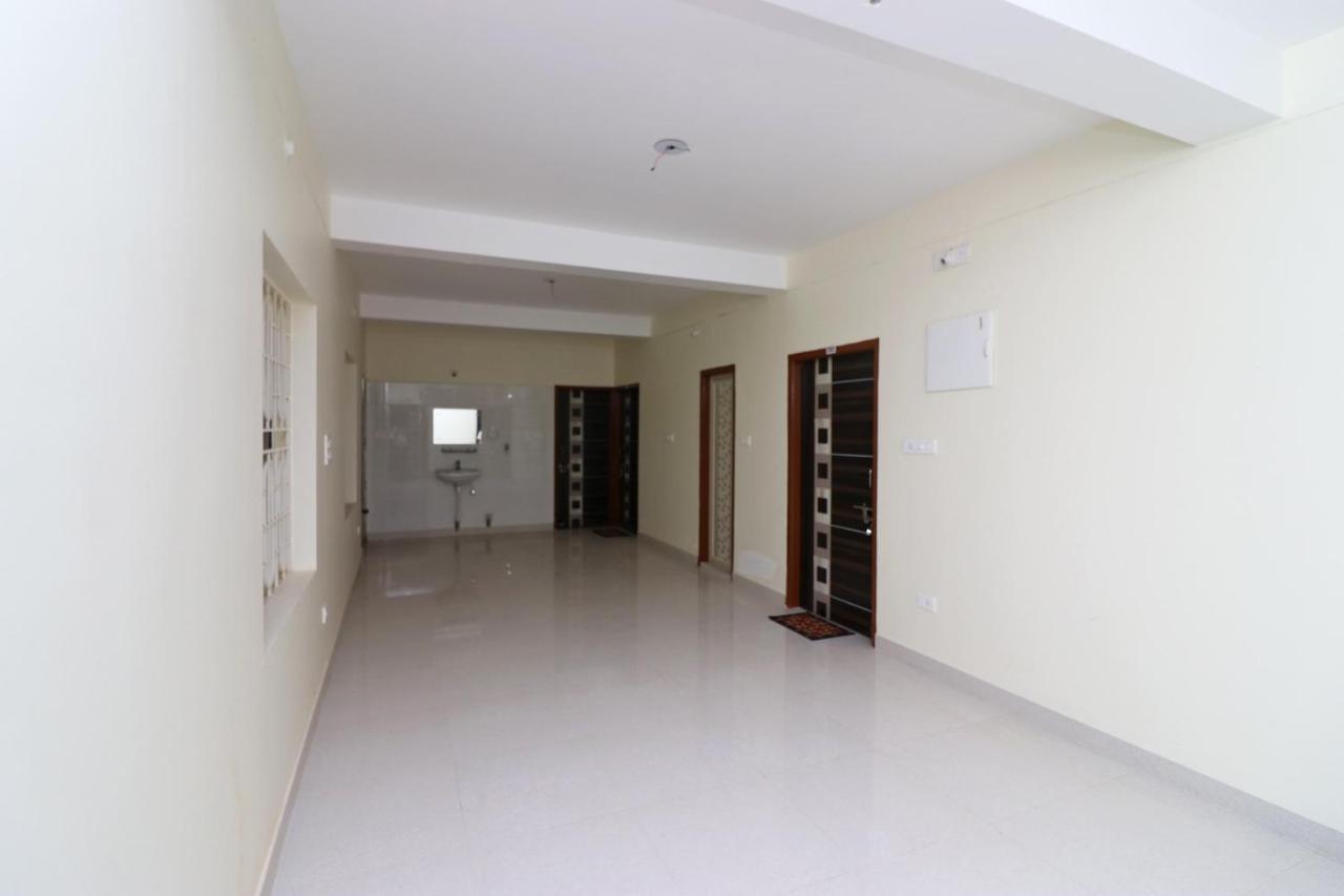 Oyo Hotel Ayush Palace Kattak Kültér fotó